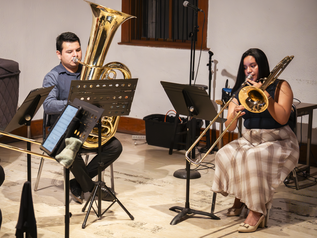 Con doble dosis musical vibran en Casa de la Cultura de NL