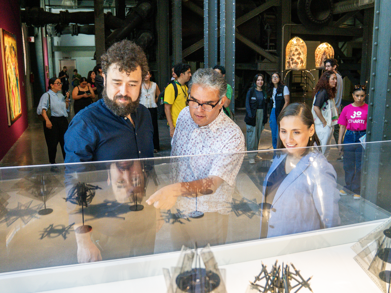 Propone la Exposición “Entre Ecos y Fisuras” un recorrido por sensibilidades y modos de habitar el presente