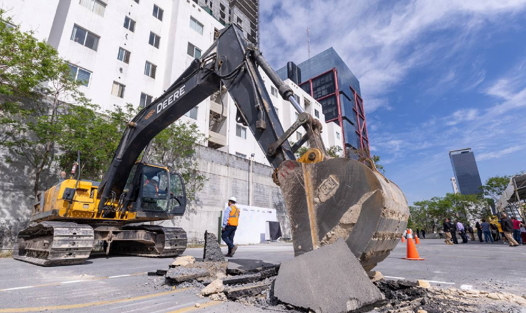 Reconstrucción del Edificio Central de Fuerza Civil