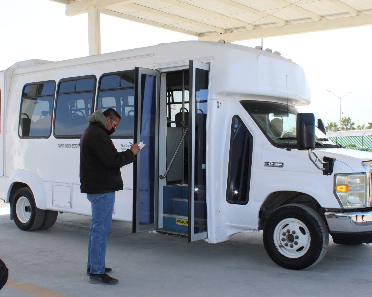 Convocatoria para permiso de transporte de personal | 2024