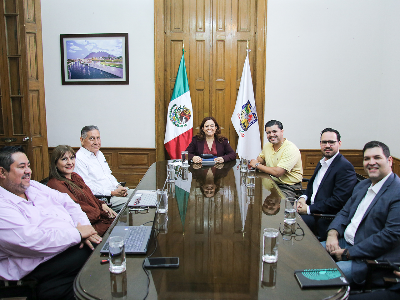 Consolida Nuevo León canales de denuncia ciudadana y presenta resultados ante organismos empresariales