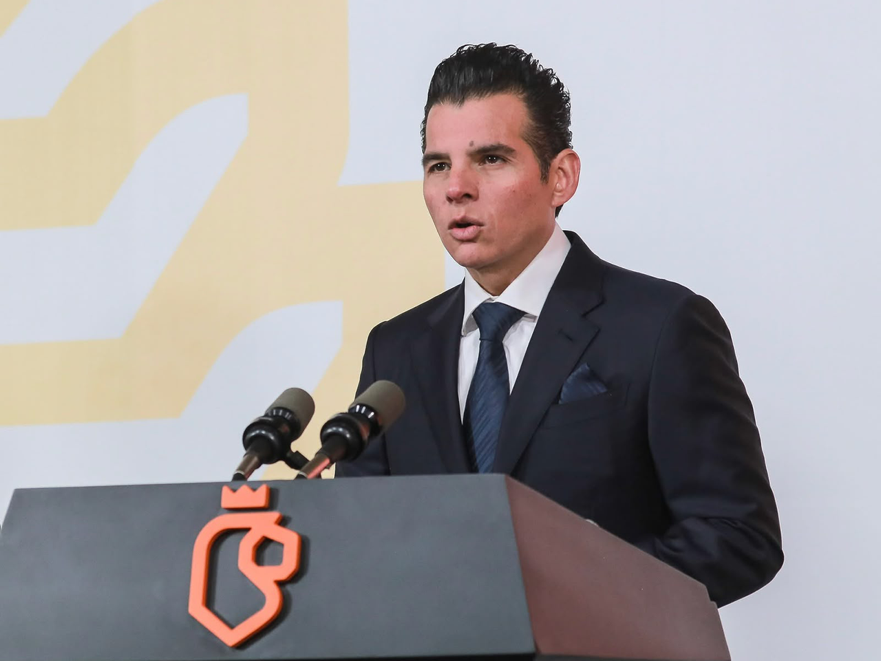 En Nuevo León apoyamos a MiPyMEs para crecer: Mike Flores