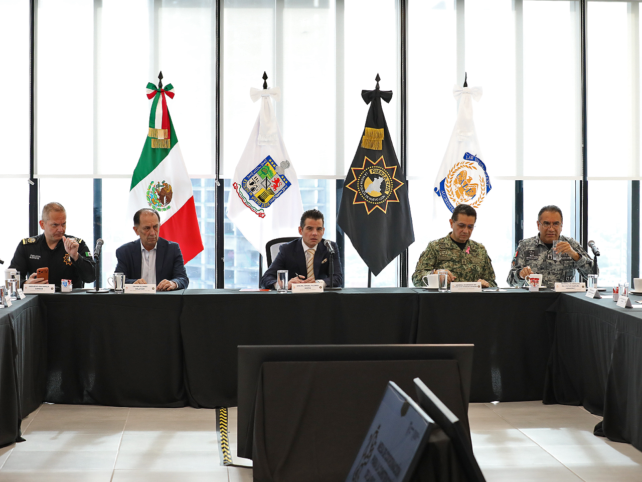 Asegura sector empresarial sentirse blindados en Nuevo León.- Miguel Flores  