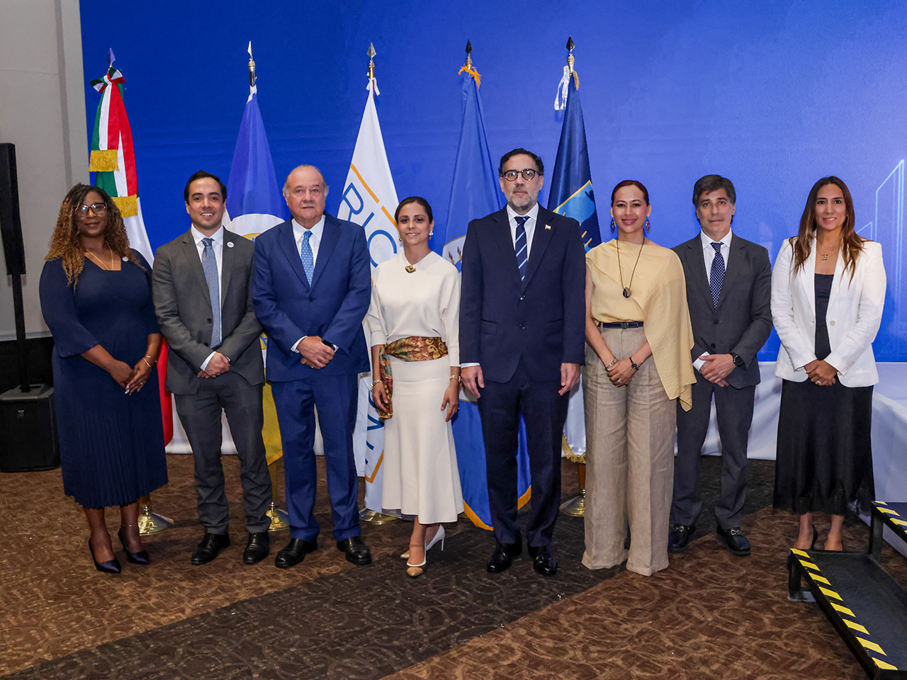 Destacan liderazgo regional de Nuevo León en la transformación de las compras públicas