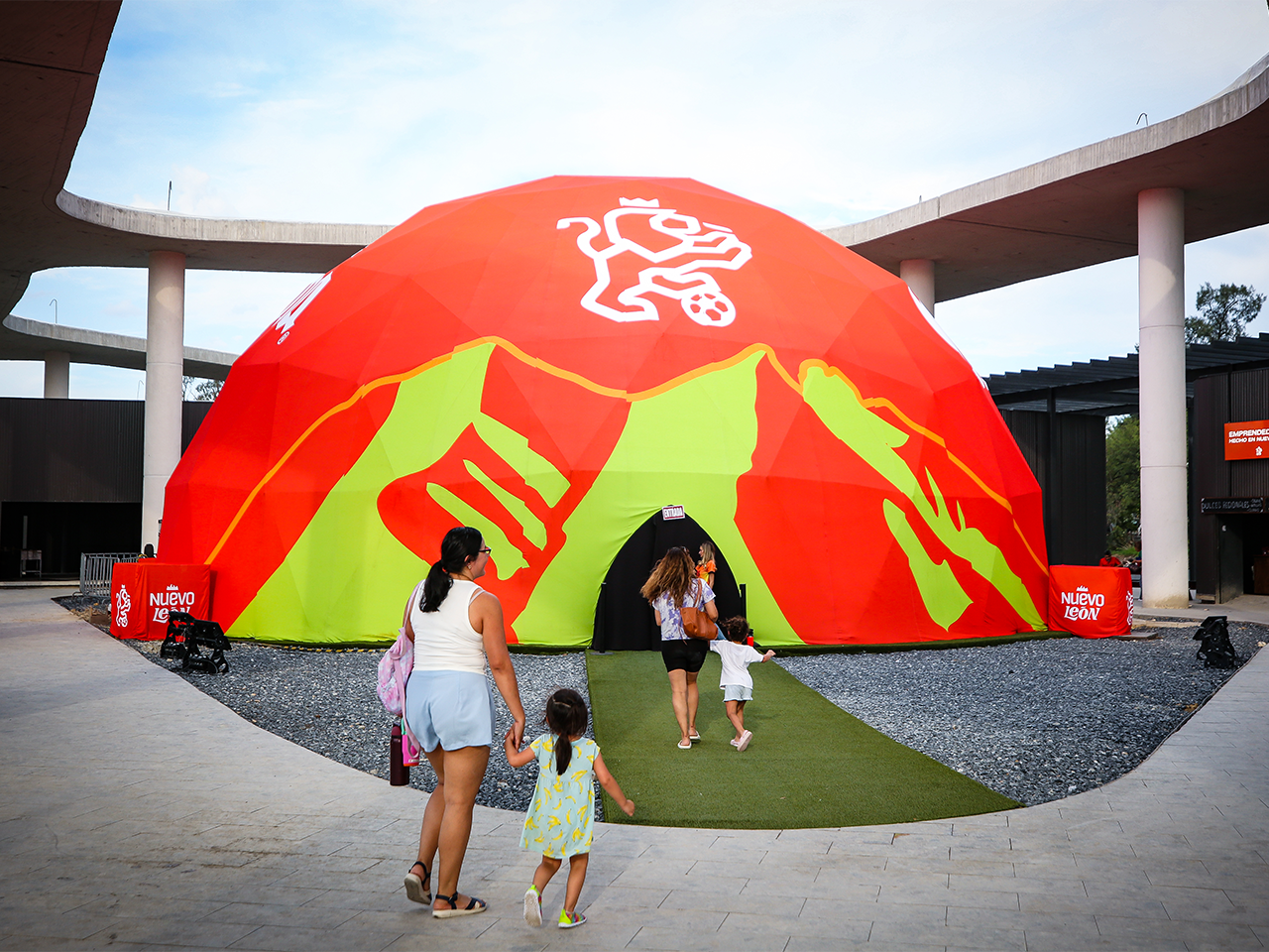 Nuevo León 360 Esfera Inmersiva; la experiencia que conquista a los visitantes a la fiesta mundialista 2026