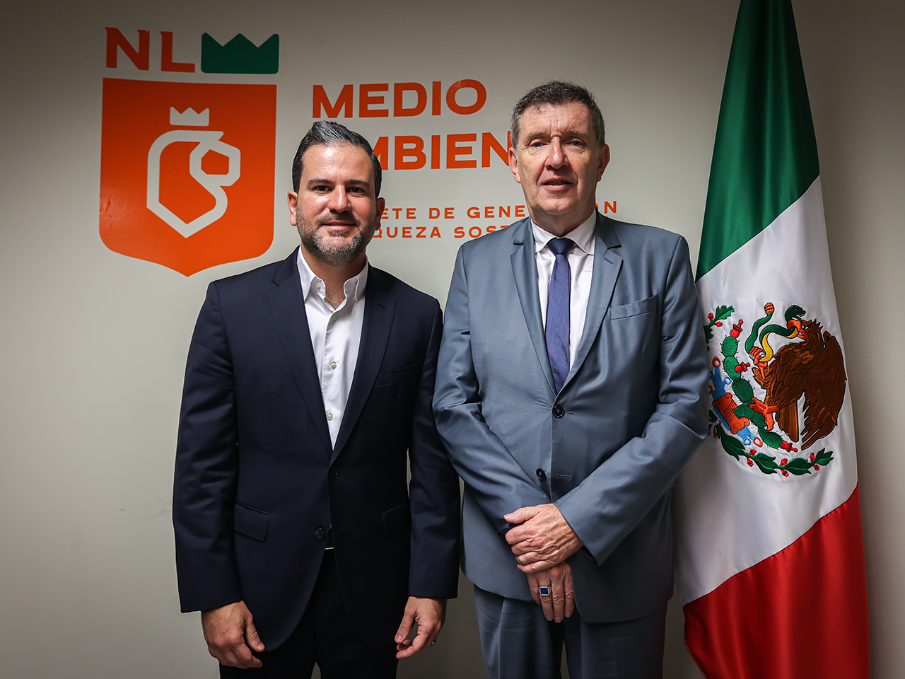 Impulsa Secretaría de Medio Ambiente y Gobierno de Francia proyectos de energía renovable