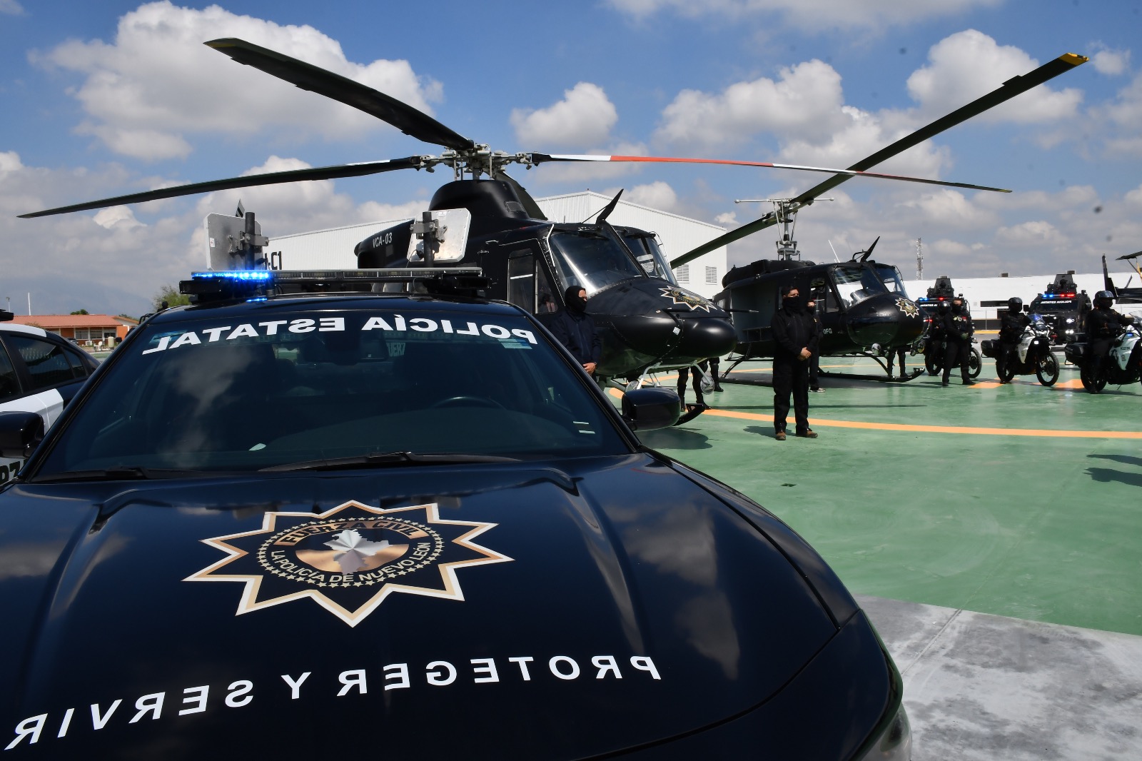 Renovación e incremento de vehículos terrestres y aéreos