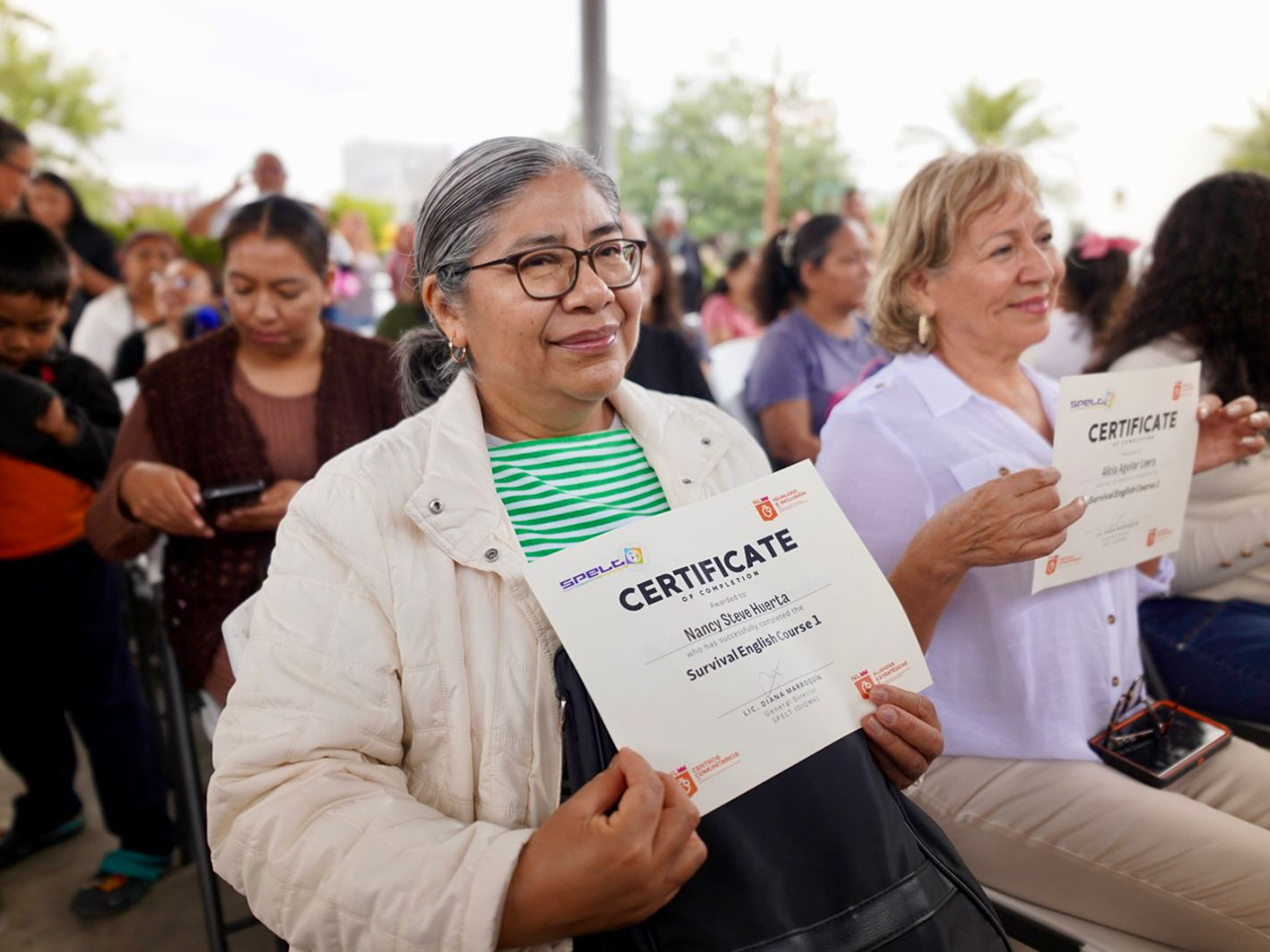 Concluyen emprendedores de Centros Comunitarios curso de inglés rumbo al Mundial 2026