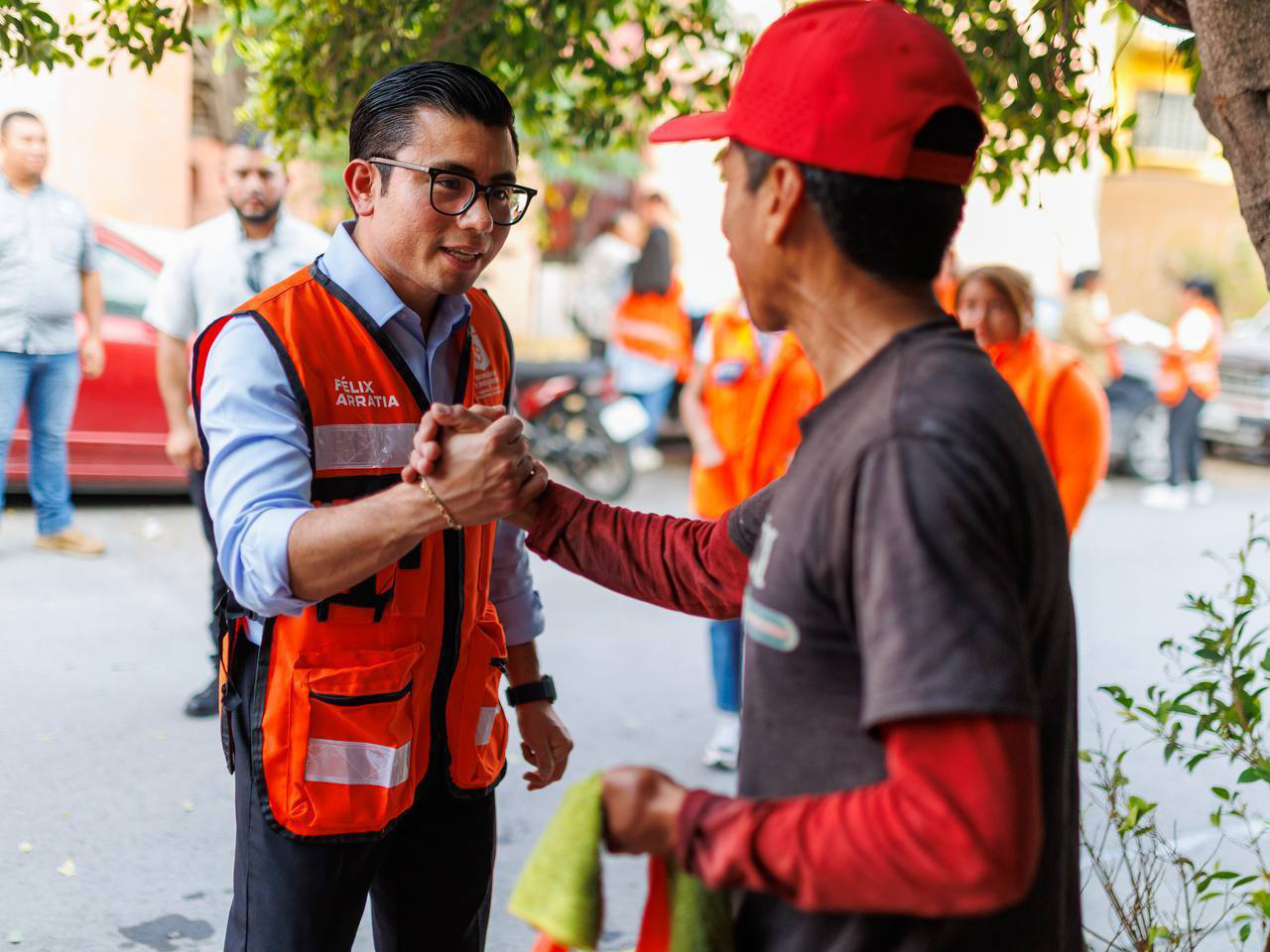Lleva Ayudamos en tu Colonia servicios al sector Tierra y Libertad en Monterrey
