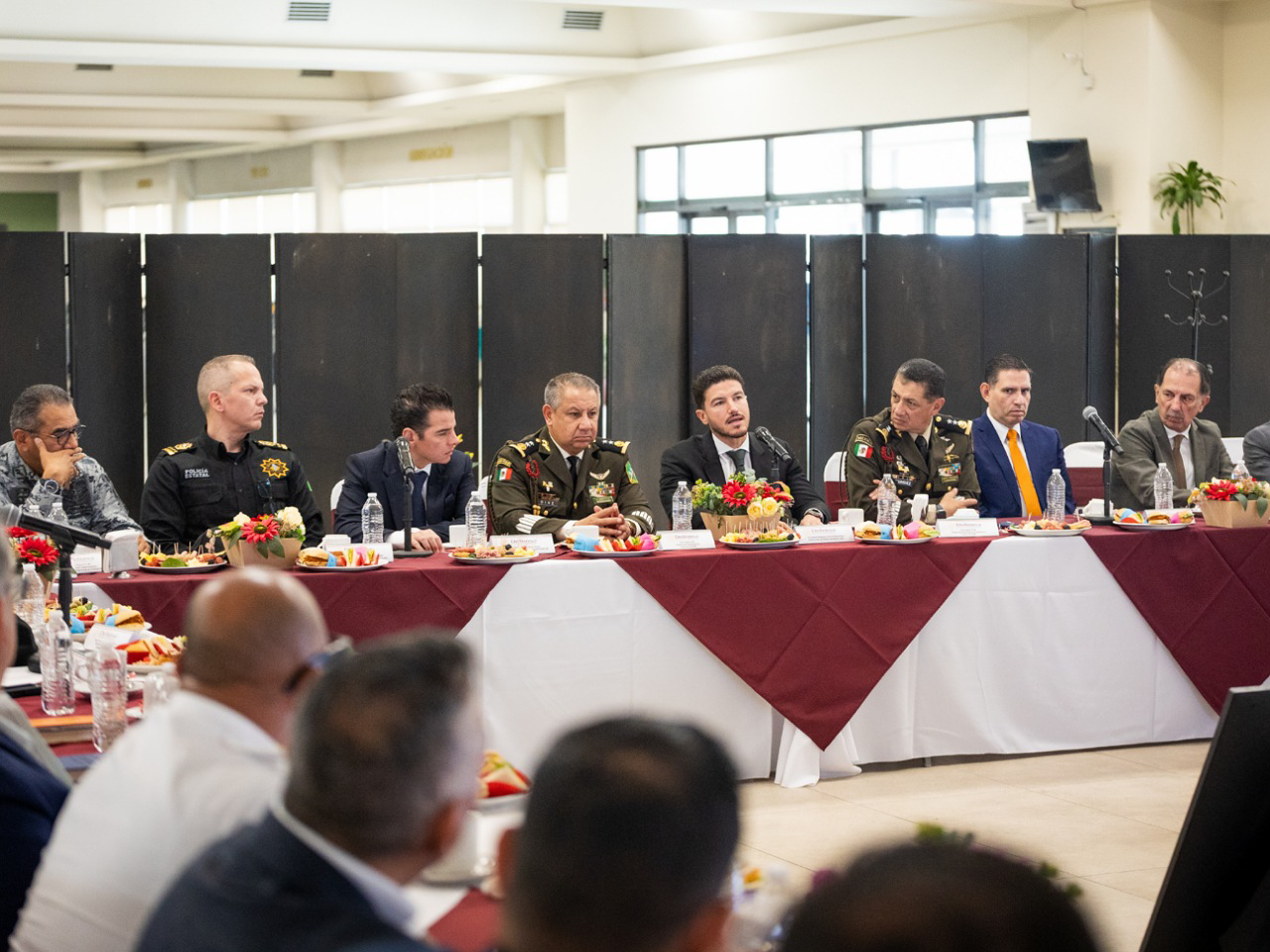 “Sin Novedad” fue el saldo en seguridad por partidos de repechaje, informó Samuel García