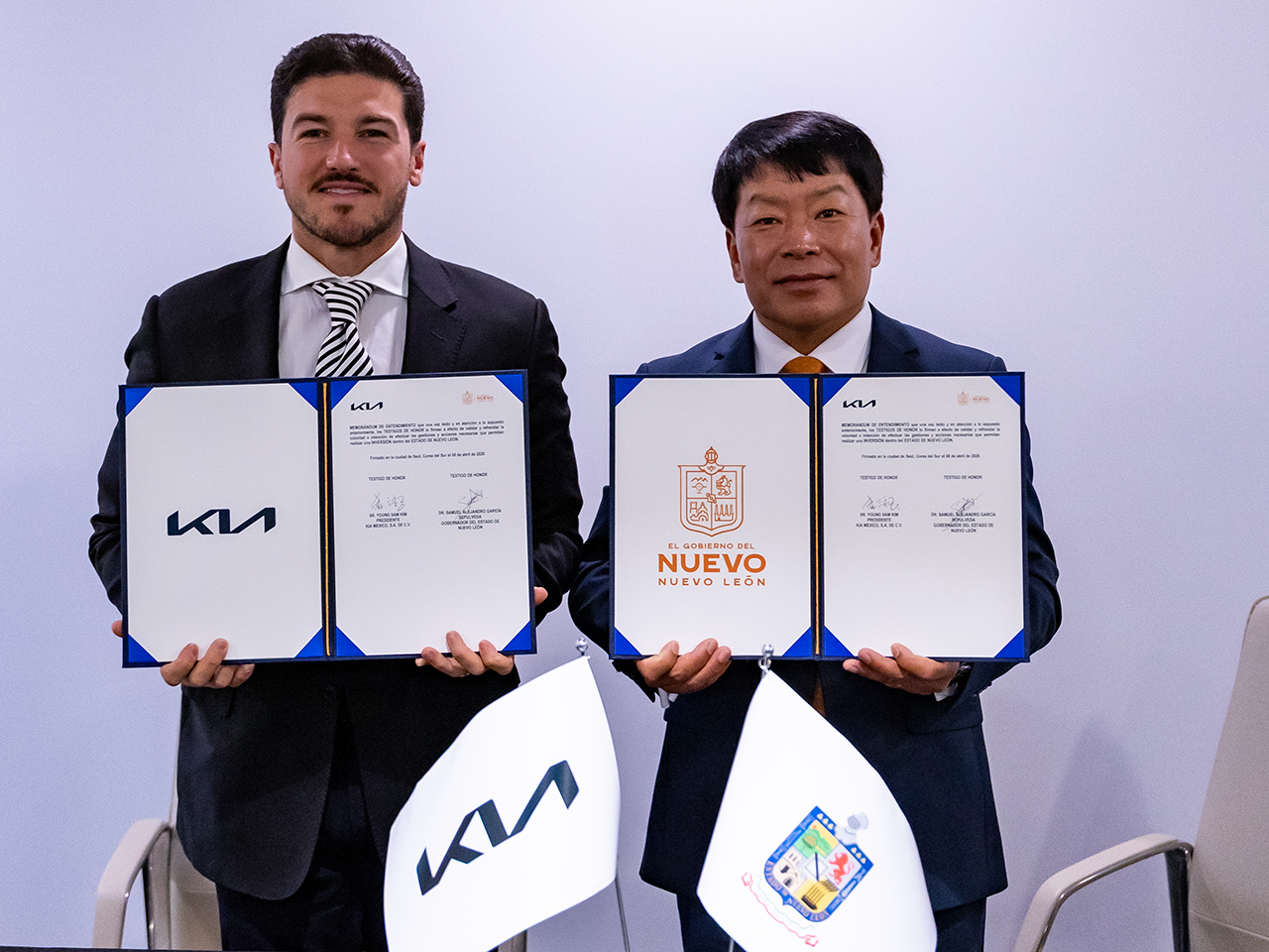 Logra Samuel García 600 MDD de inversión de KIA para NL