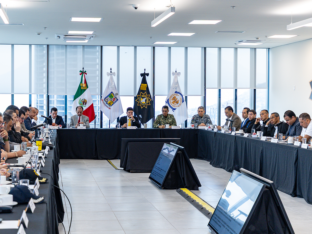 Acuerdan Estado y Cámaras Empresariales trabajo conjunto por un Nuevo León más seguro